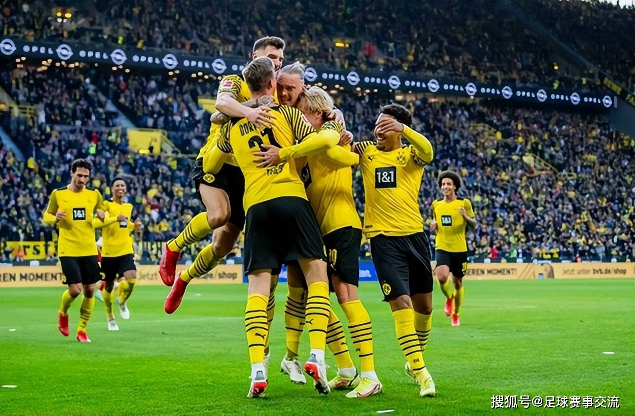 包含今晚马德里竞技官宣签约——德国杯节点到来，球迷炸锅，年轻球员得到机会的词条