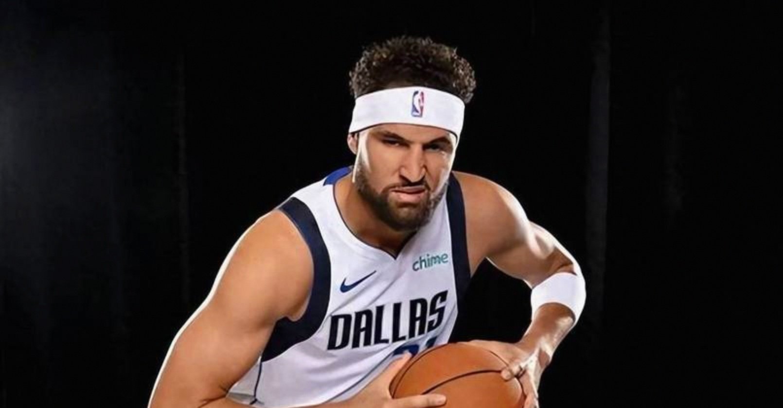 包含浓眉哥连续十二场比赛得分超过关键助攻，雄鹿挑战极限！的词条